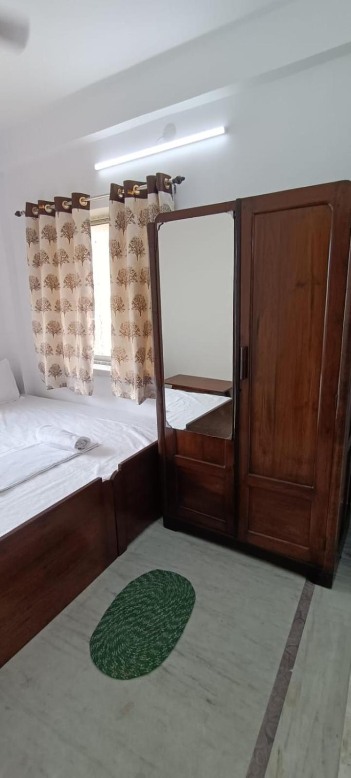 Regencyy 3* Kolkata