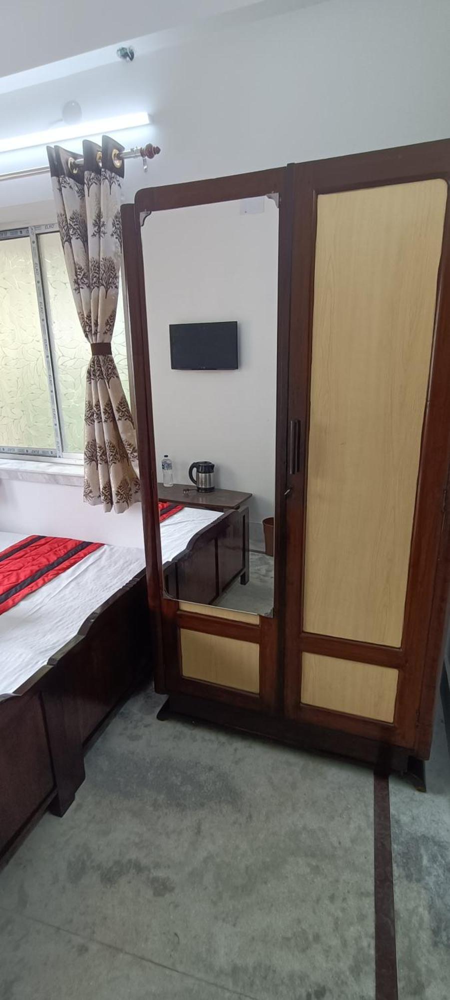 Regencyy Hotel 3*